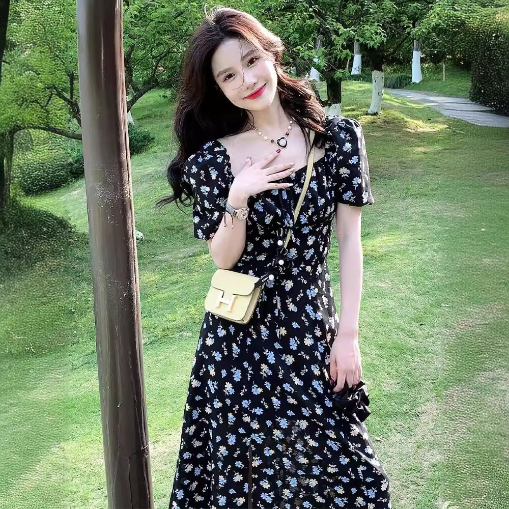 辣妹性感可盐可甜茶歇裙小碎花雪纺连衣裙女夏碎花裙新款长裙子潮