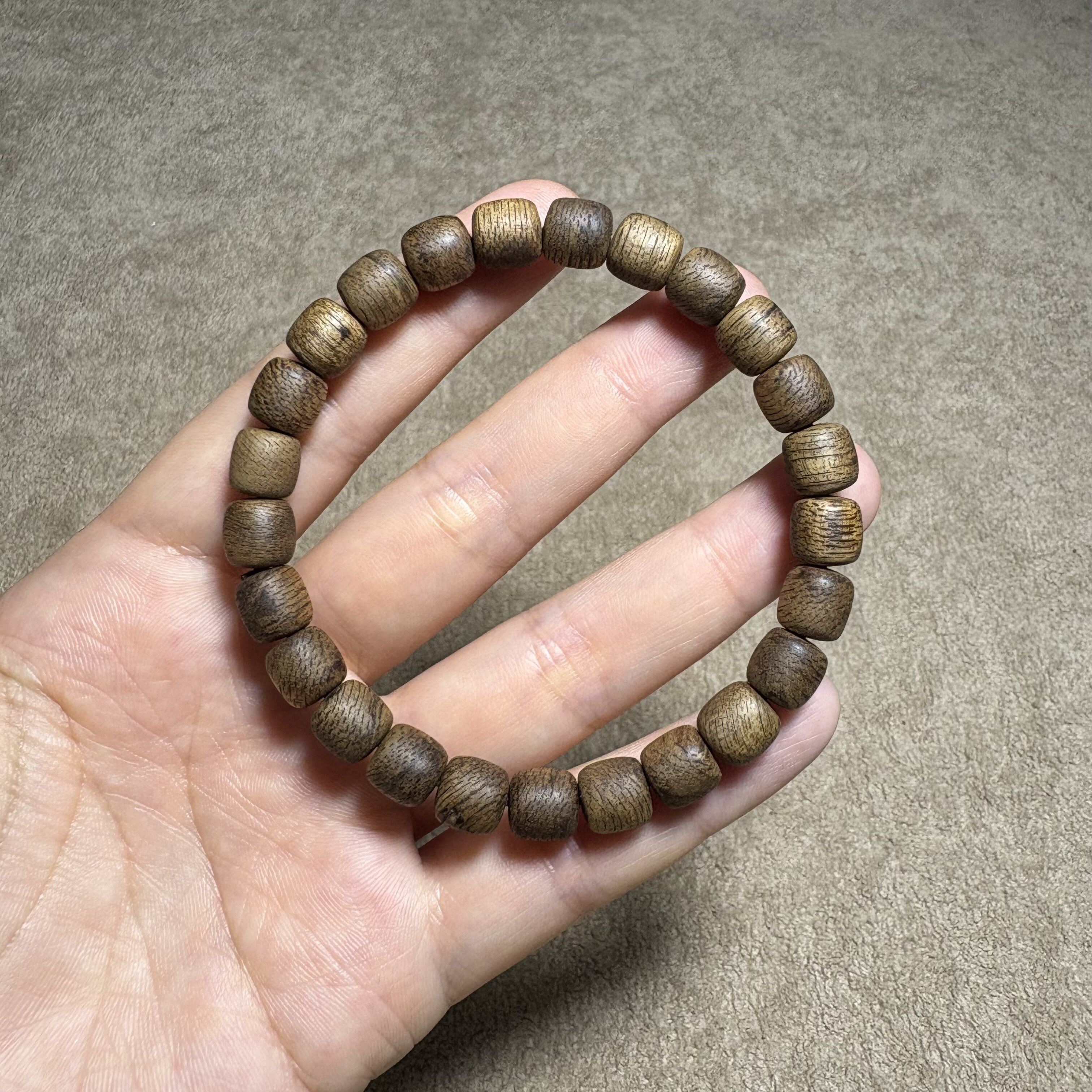 【53-直播价700】东马沉香手串7.8*7.5mm