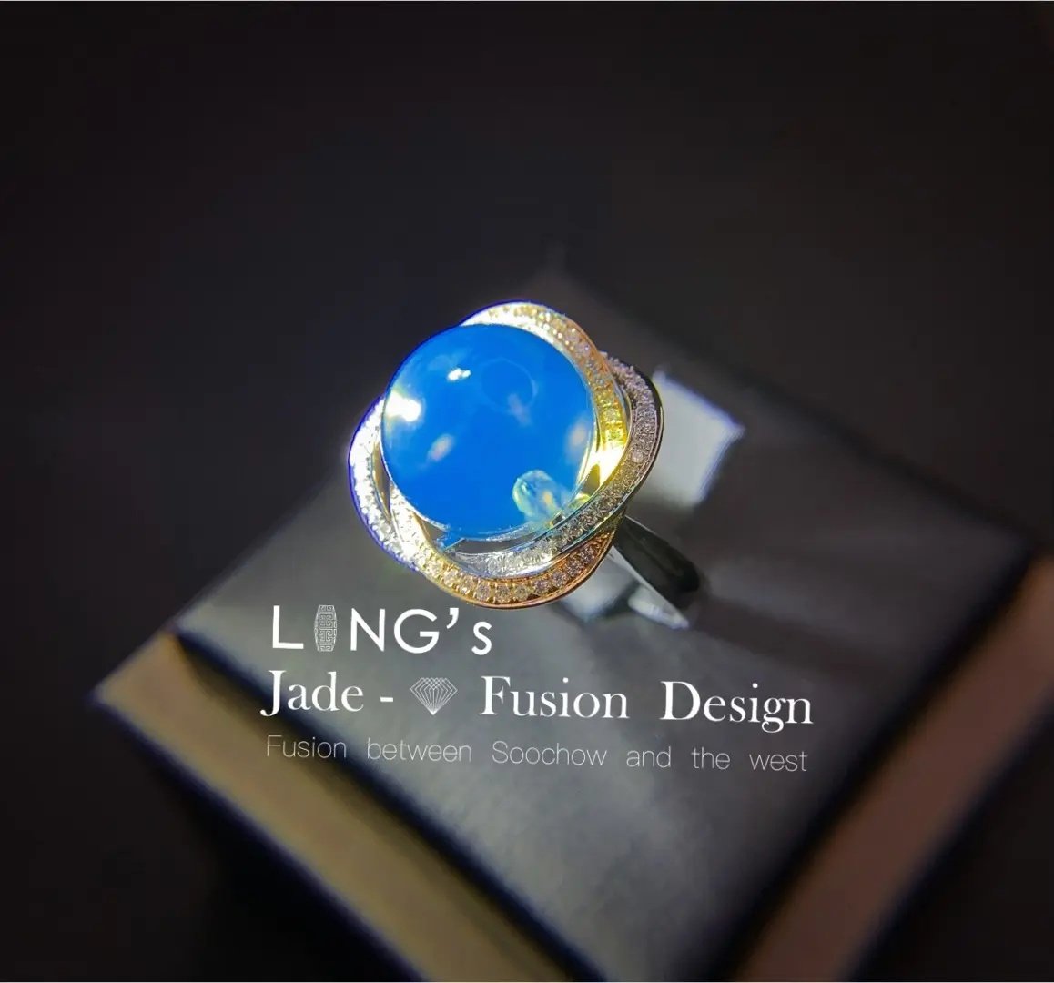 *吉祥玉易坊*18K黄白金    多米尼加大圆珠    满钻丝带款戒指