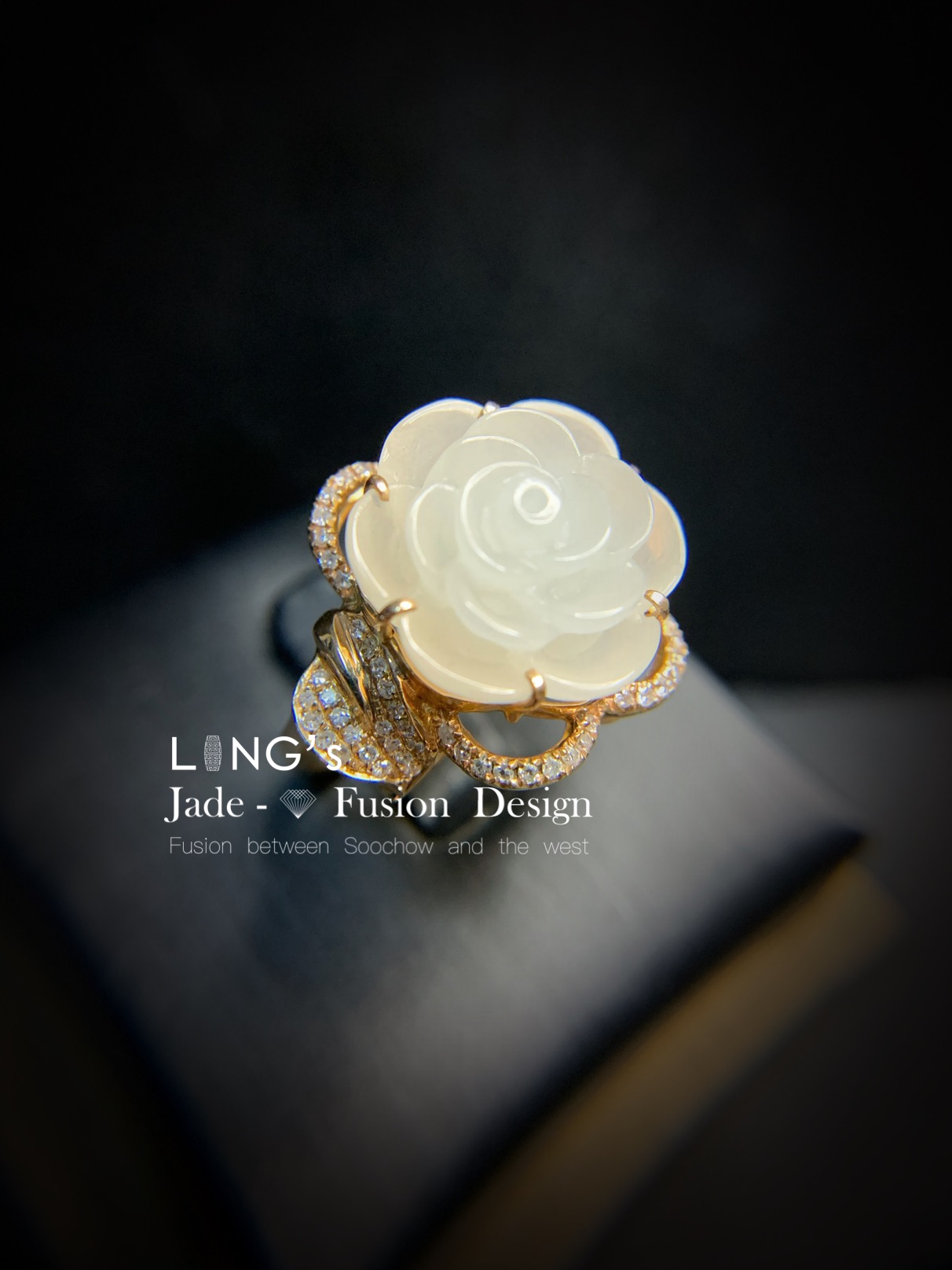 玫瑰金钻石戒指和田籽料