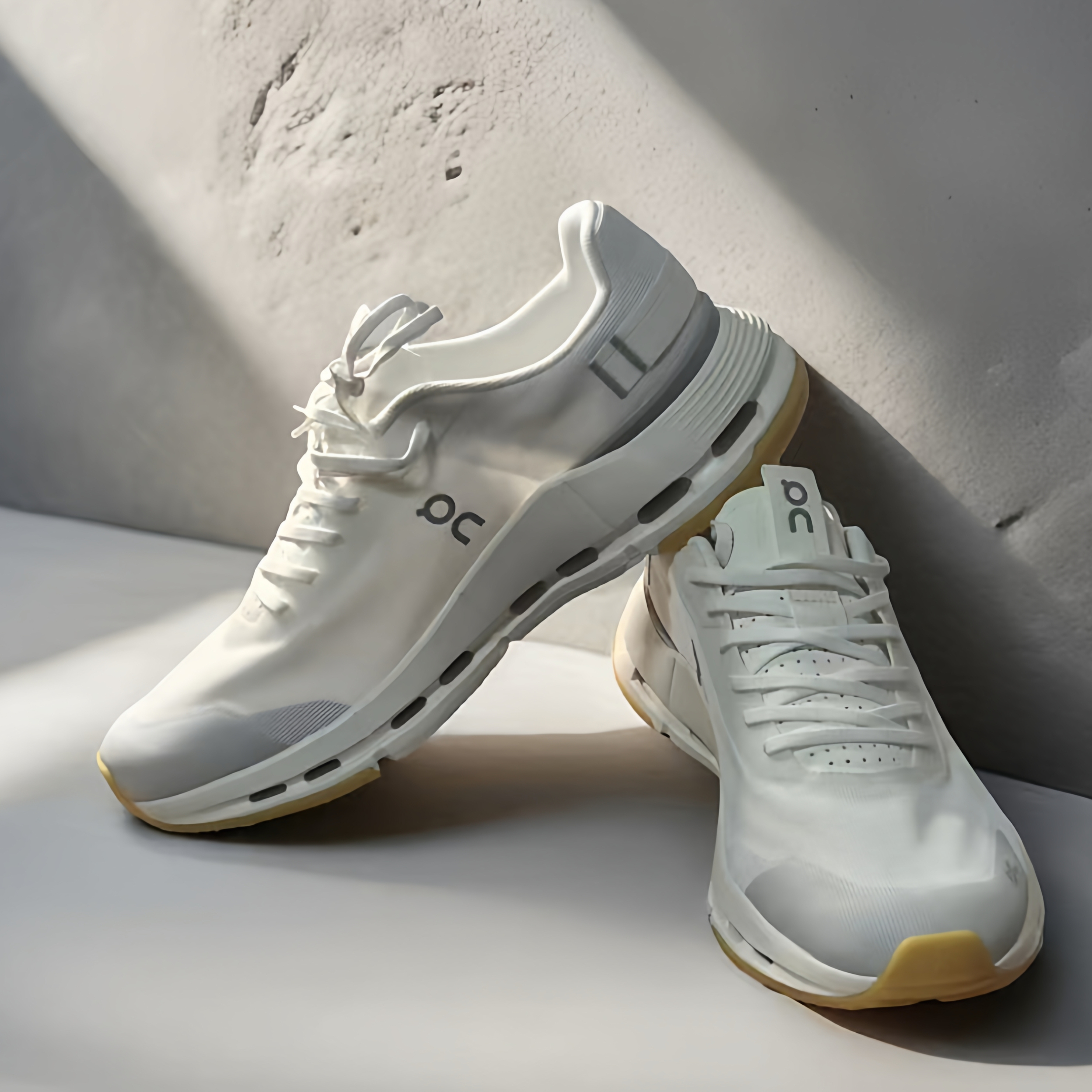 日本直邮昂跑新品Cloudnova Form 2正品运动鞋女款休闲鞋舒适缓震