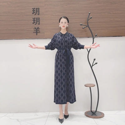 A306黑紫色真门襟抽绳设计款气质秋冬轻奢针织连衣裙时尚复玥玥羊