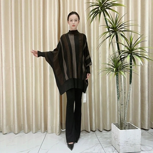 轻奢气质休闲宽松 咖灰黑波浪纹立体提花时尚 9937 单上衣