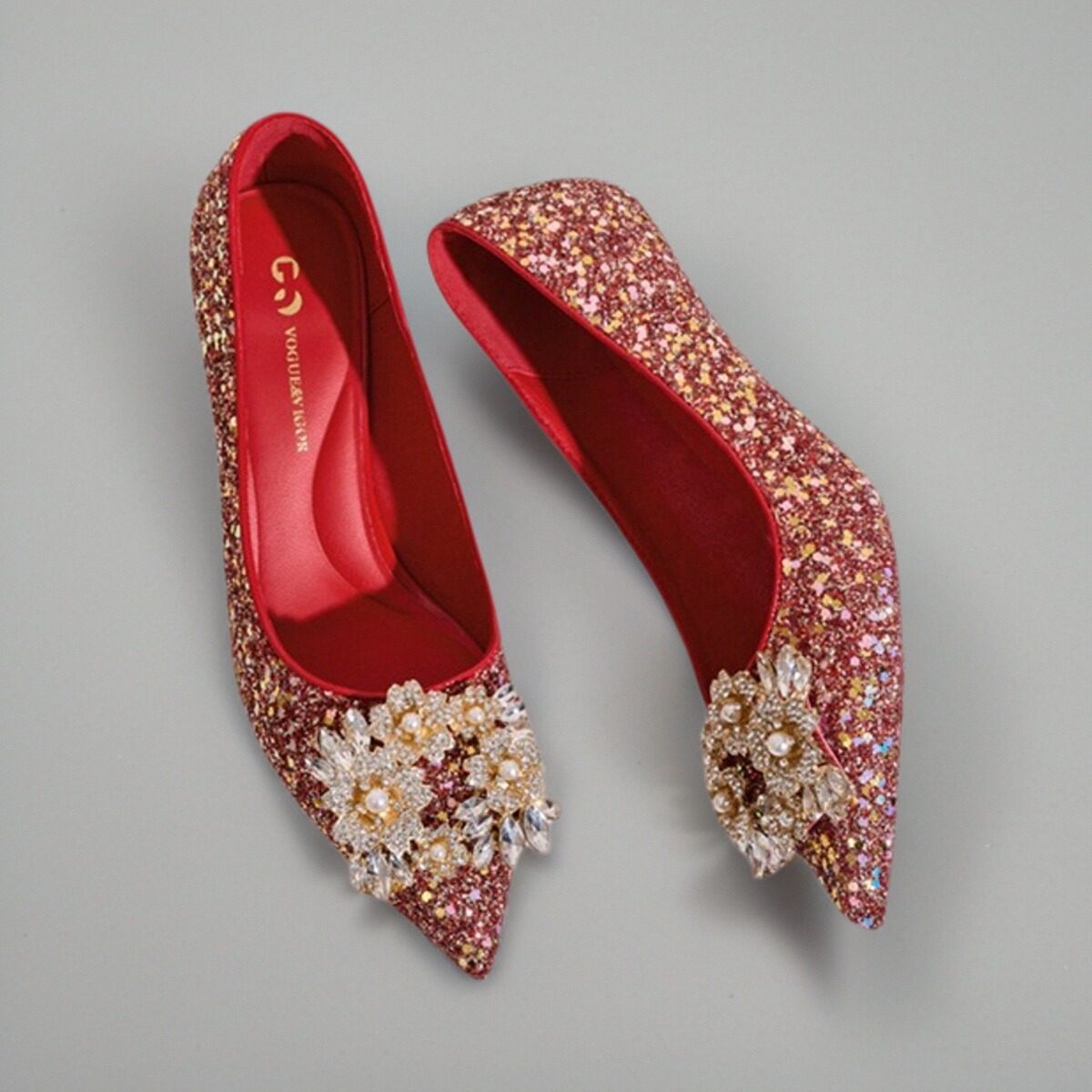 卓诗尼2025年秋季新款中式秀禾婚鞋女法式新娘婚纱两穿气质单鞋