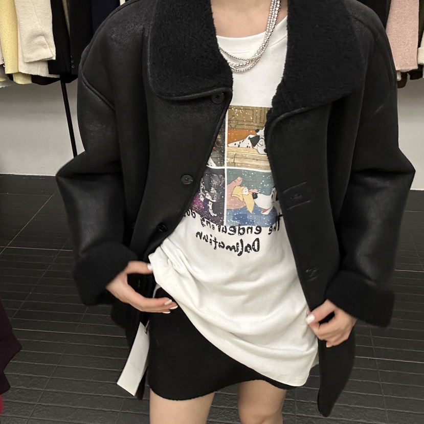 诺诺冬上新复古风翻领加绒中长皮衣YS1-81235