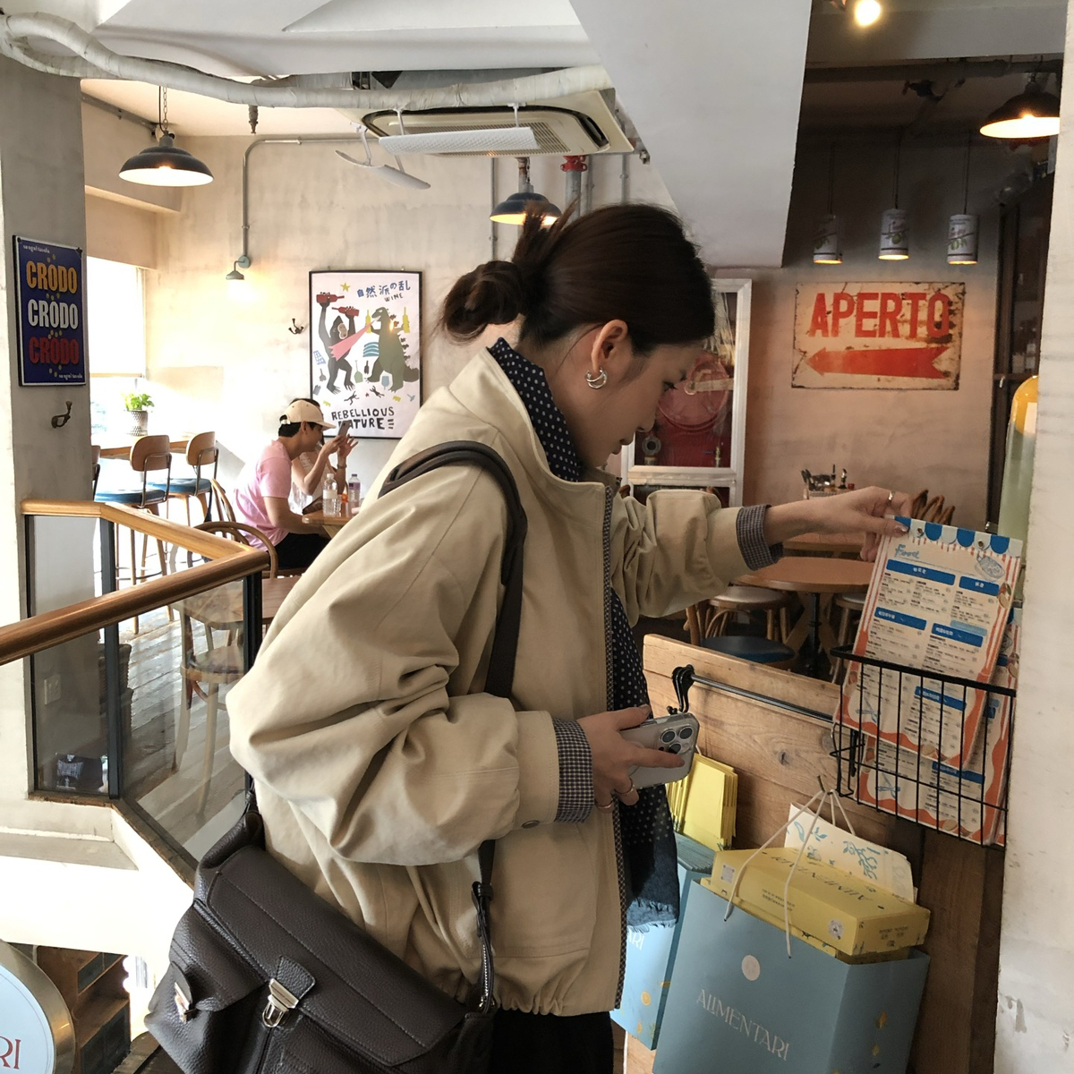 诺诺新国标90白鸭绒工装羽绒绒子蓬松度巨高保暖羽绒服外套8521