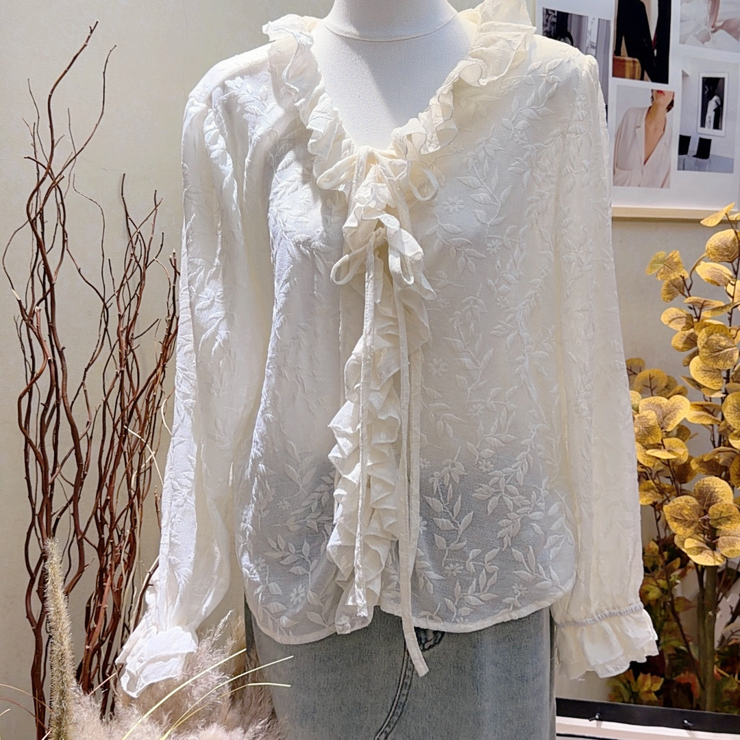 诺诺26年早春法式复古优雅蕾丝木耳边设计气质小衫209806,女装/女士精品,毛针织衫,淘宝优惠券,粉丝福利购,淘宝优惠卷