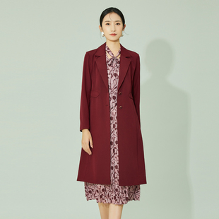 歌蒂诗红色中长款 风衣外套女英伦风大翻领气质系带收腰1B31F2203