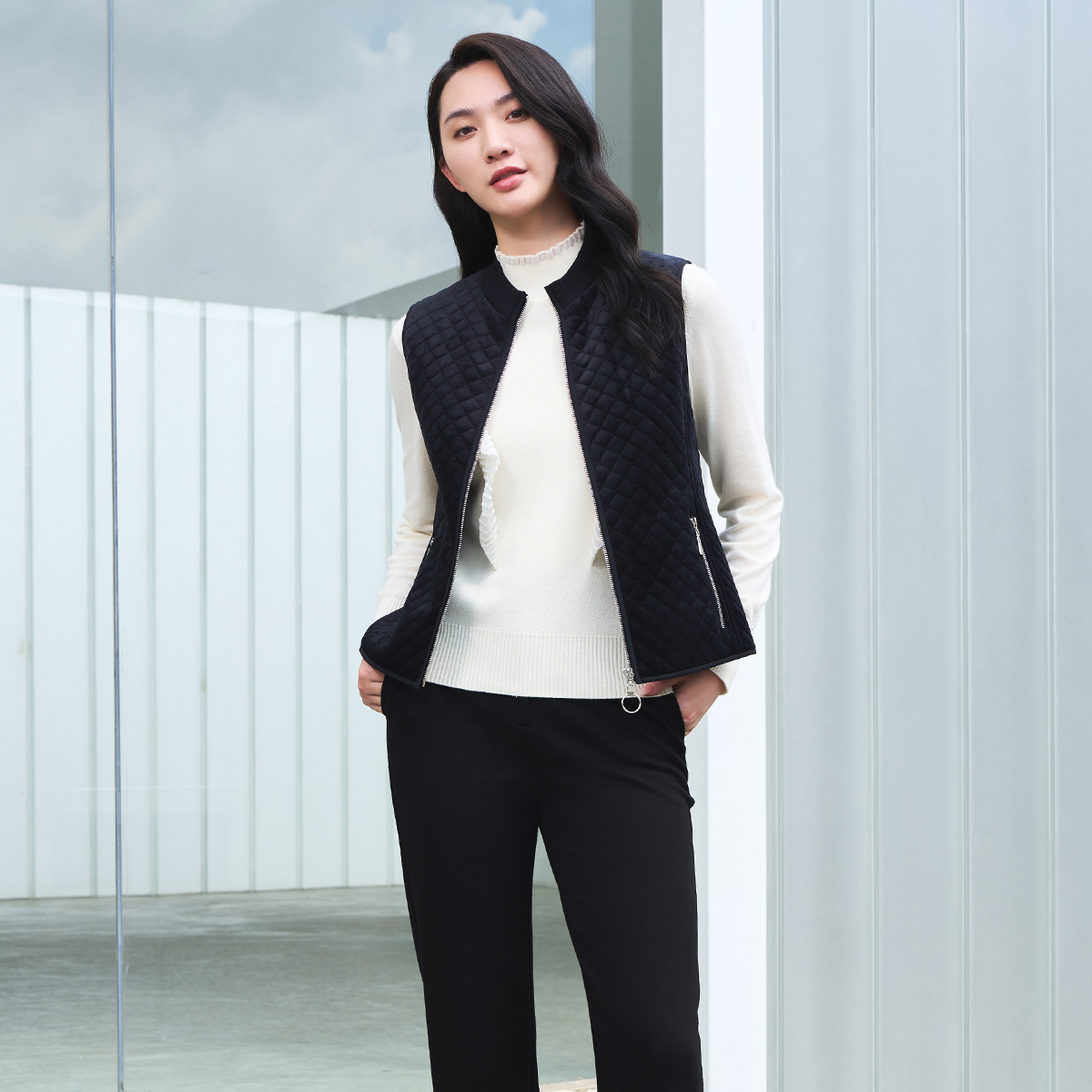 歌蒂诗休闲舒适短款羽绒马甲