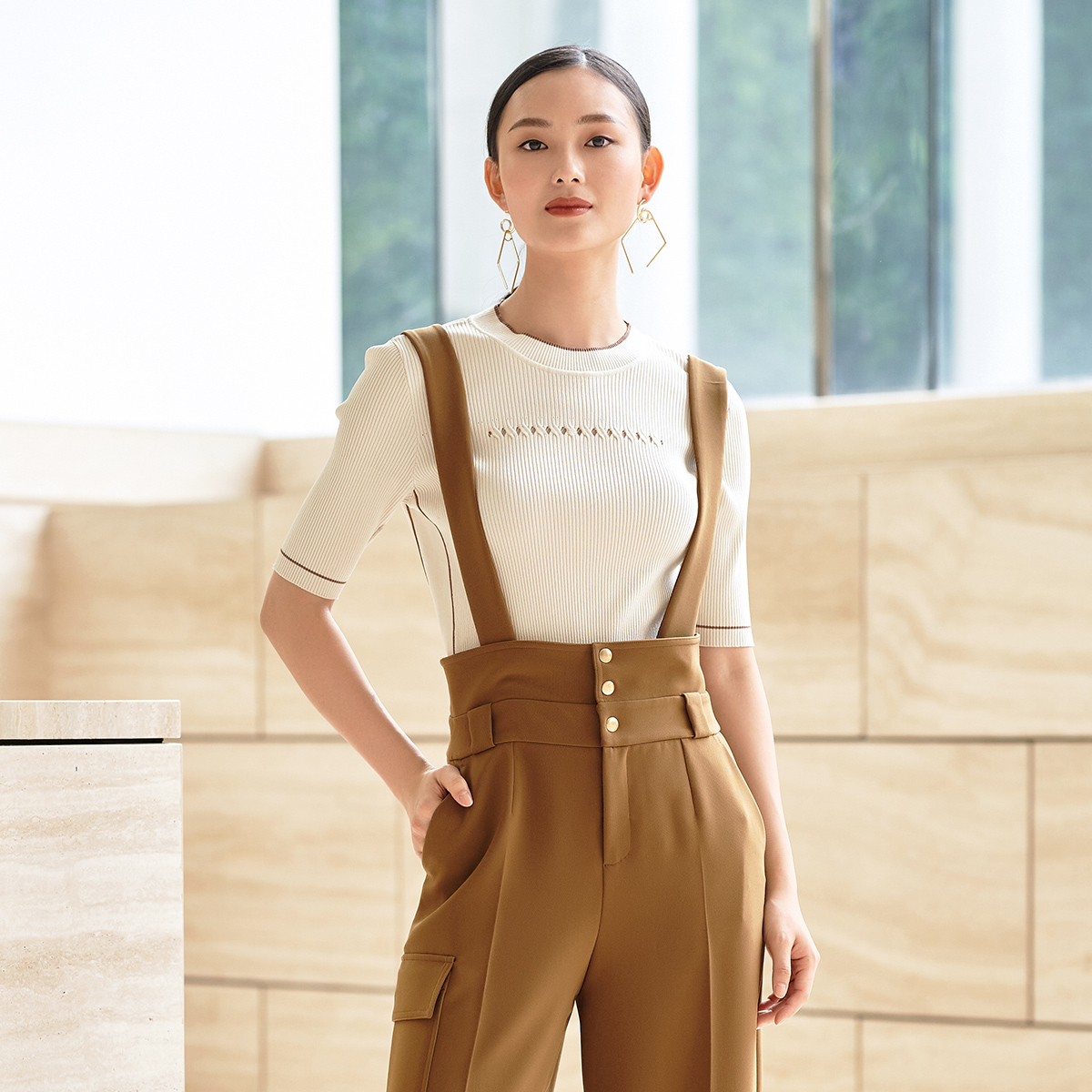 2022针织衫歌蒂诗圆领