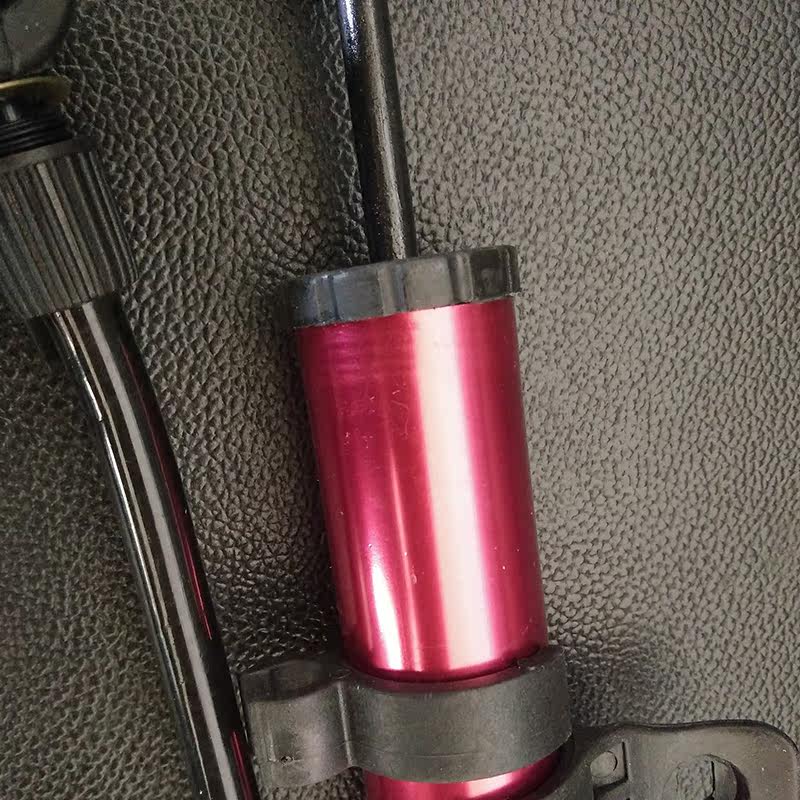 Pompe à vélo - Ref 2389542 Image 3