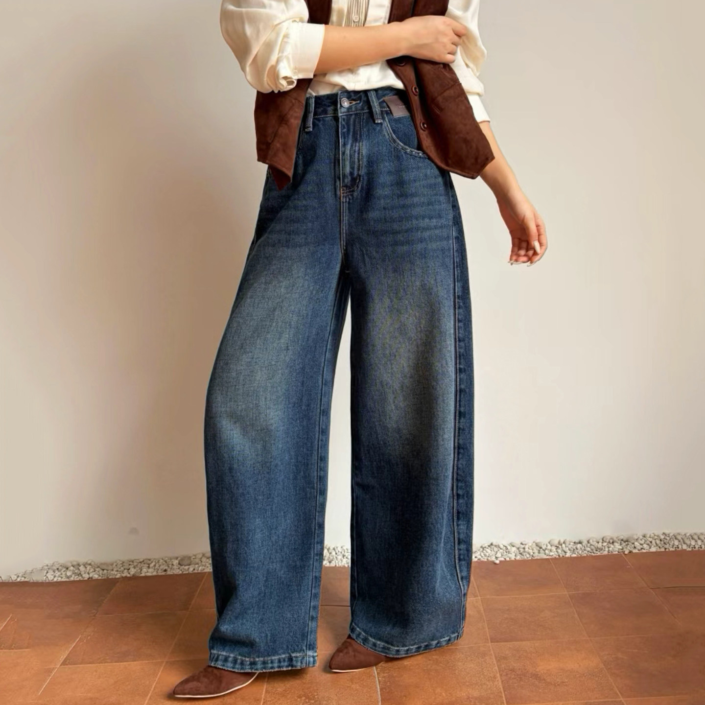 2026秋新款Jeans阿凡牛A5784蓝磨白宽松显瘦女牛仔直筒阔腿弯刀裤