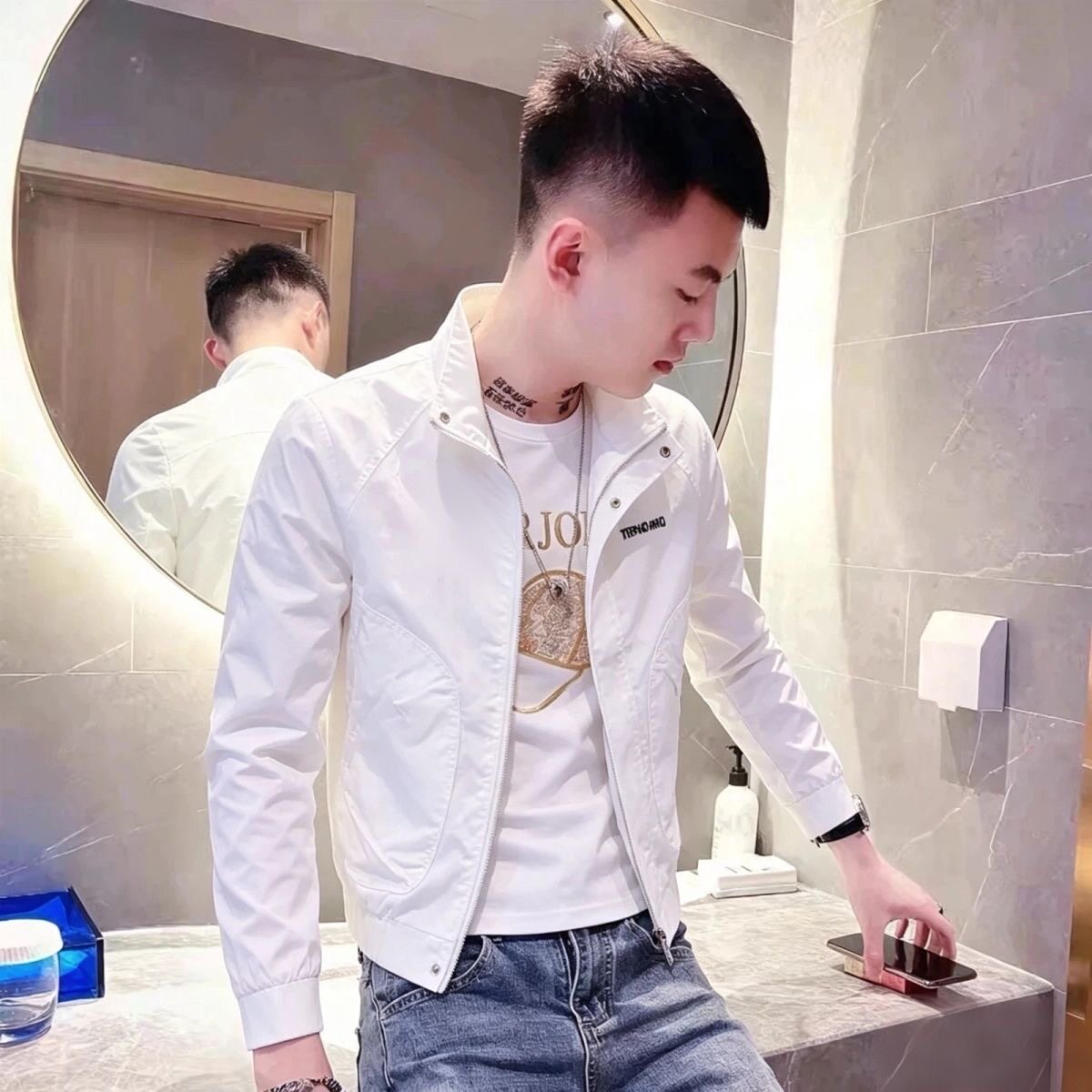男士夹克春季新款韩版修身时尚休闲百搭高级感轻奢青年薄款外套潮图片