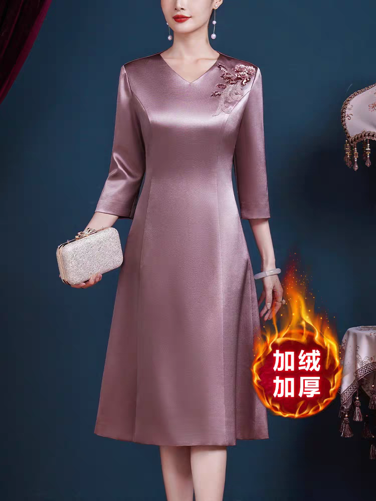 高端喜婆婆婚宴装2025新款妈妈礼服秋季新款长袖结婚晚礼服连衣裙