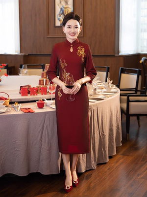 高端喜婆婆婚宴装2025新款妈妈旗袍春春季长袖结婚晚礼服连衣裙