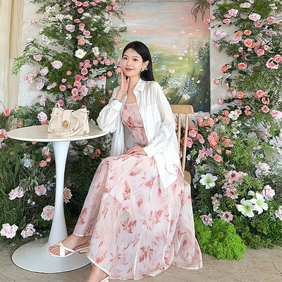 a字法式碎花吊带裙微胖长裙