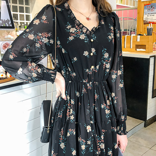 春秋雪纺碎花显瘦大码连衣裙