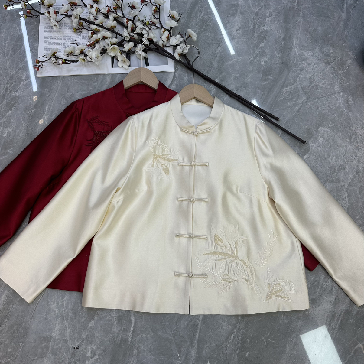 LC冬上新真丝丝毛刺绣国风短外套(含53羊毛)YS6-G438