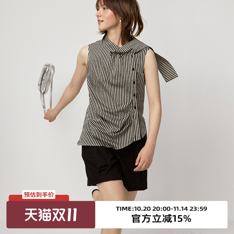 omont蛋挞家修身单排多扣无袖