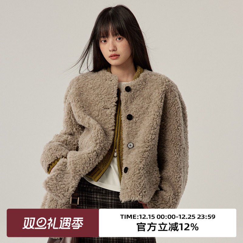 100%羊毛皮毛一体/宽松版型/围脖