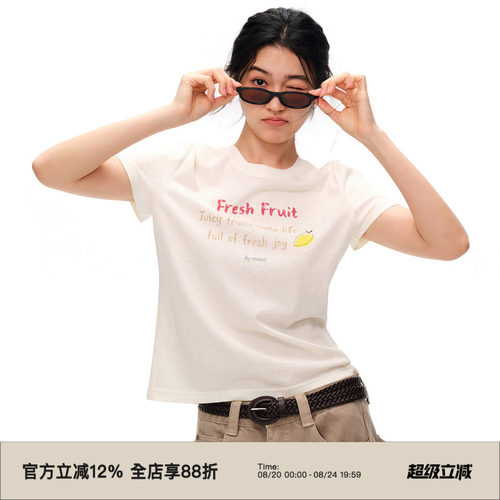 复古字母印花圆领修身显瘦短袖
