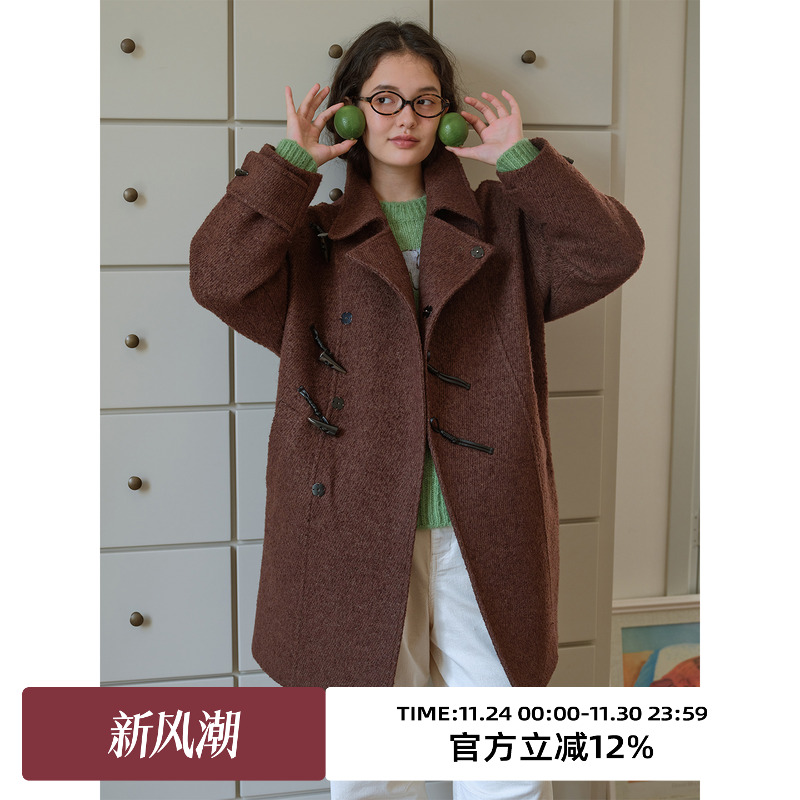 复古牛角扣皮袢毛呢外套