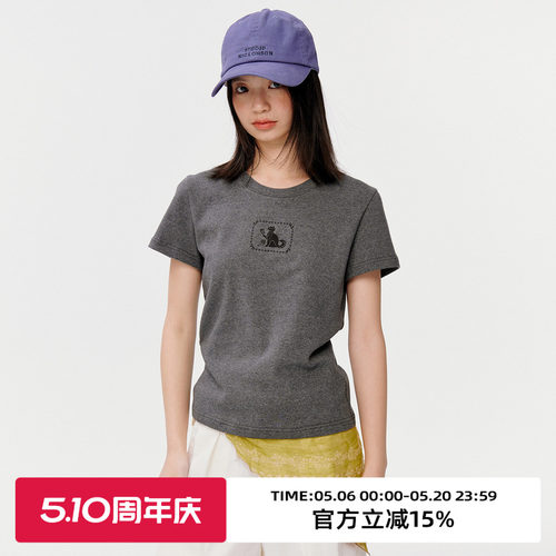 复古小猫印花圆领修身短袖T恤