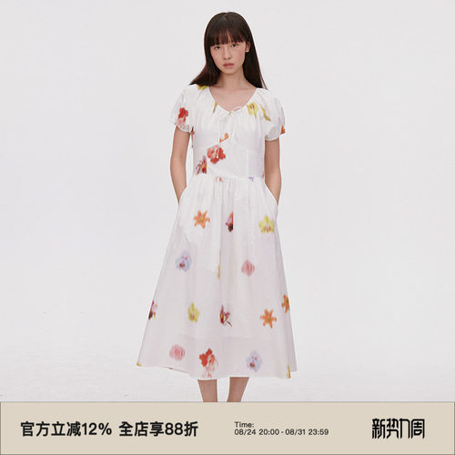 小A型/花苞袖/伞型下摆连衣裙