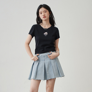 omont蛋挞家 贝壳印花短款修身正肩短袖T恤a字百褶牛仔半裙套装