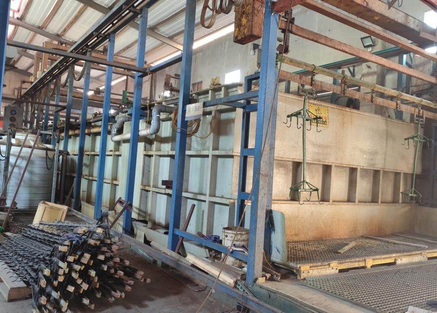 1月15日漳州某公司所有的址在龙海区东园镇凤鸣村东园工业园区的1#厂房里的机器设备网络拍卖公告