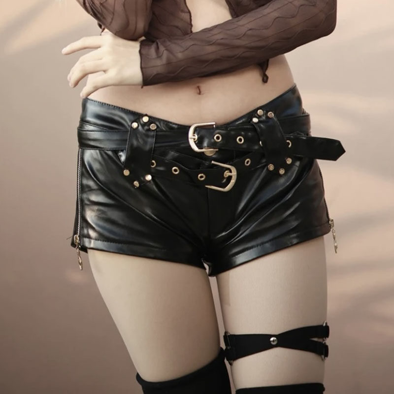 朋克风低腰PU皮超短裤女辣妹铆钉腰带装饰性感靴裤角色扮演百搭裤