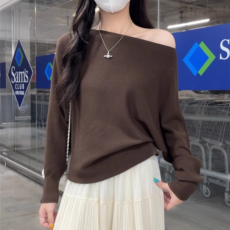 港味风格纯色性感斜肩长袖毛衣针织衫女秋冬季显瘦宽松露肩上衣潮