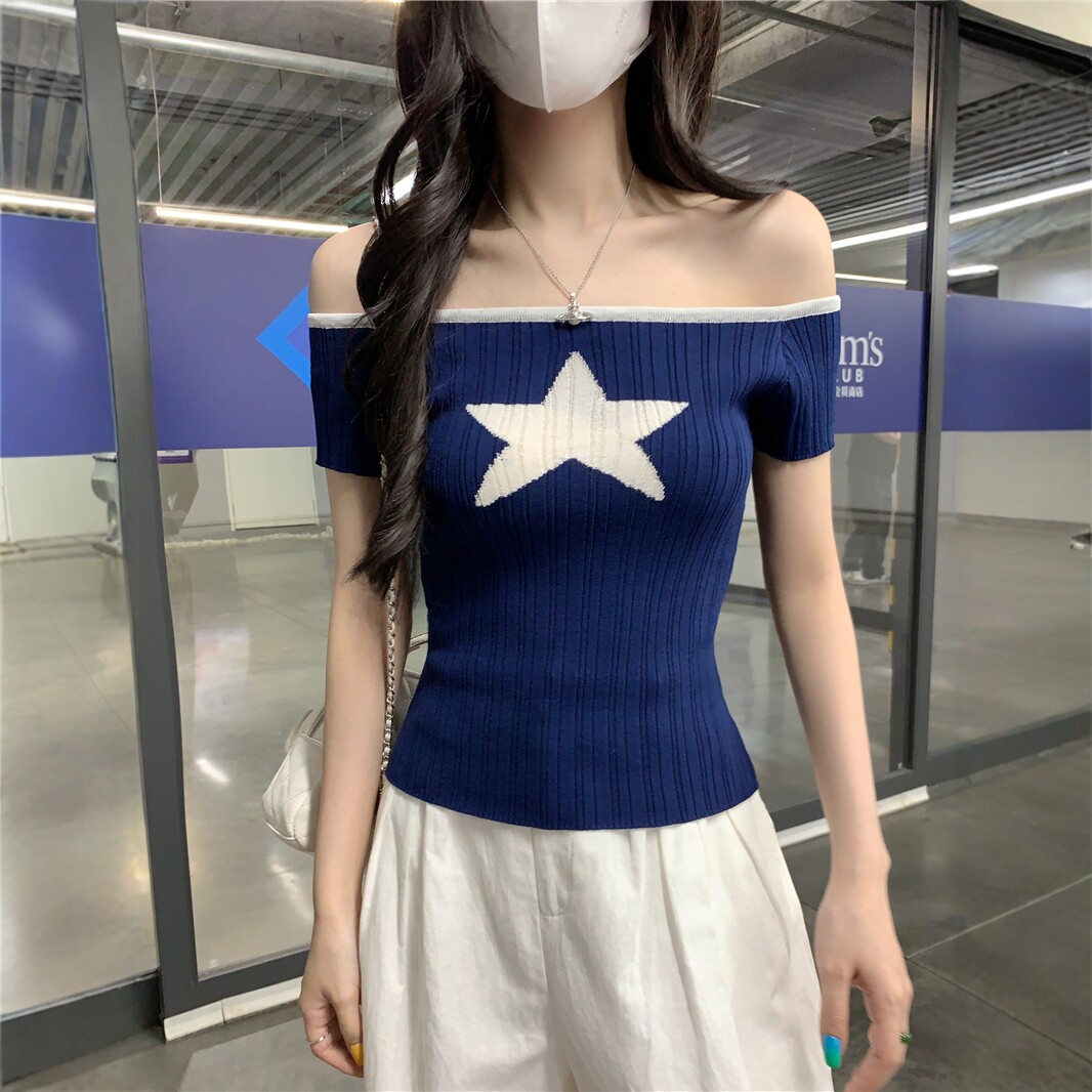 港味风格撞色辣妹一字领露肩短袖T恤针织衫女夏季新款显瘦上衣潮