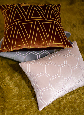 北欧立体绣花抱枕样板房靠枕咖啡色长方形腰靠包客厅沙发腰枕靠垫