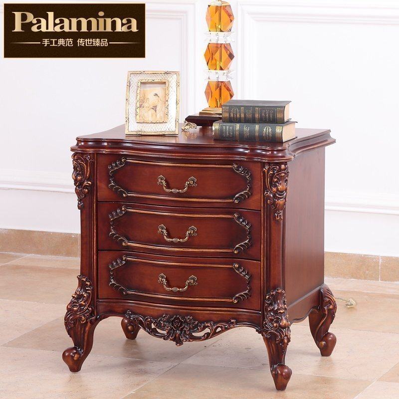 卧室欧式风实木雕花床头柜