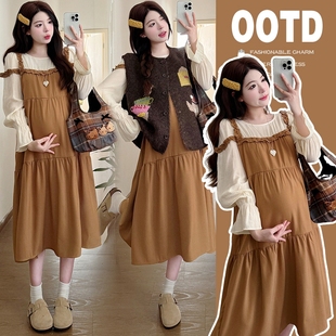 孕妇装秋装2025新款假两件拼接长袖连衣裙搭配复古马甲时尚两件套