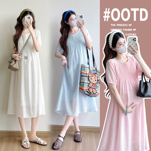 孕妇连衣裙夏季新款时尚圆领压褶中长款遮肚裙2026年韩版女