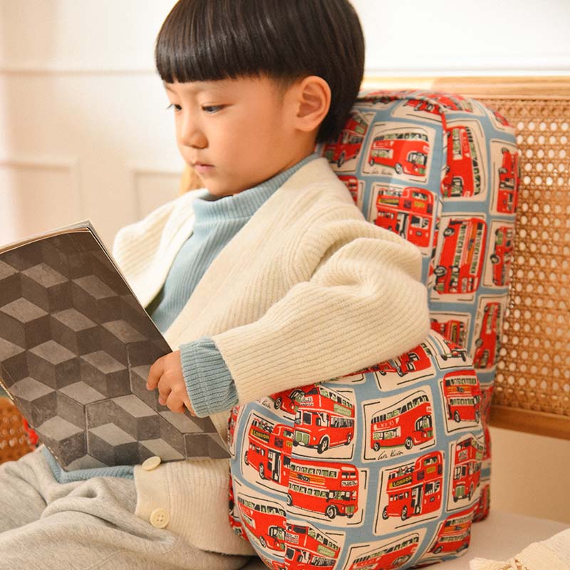 阳春小镇儿童靠垫软硬适中
