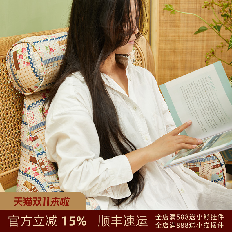 阳春小镇护颈靠枕PP棉沙发床头
