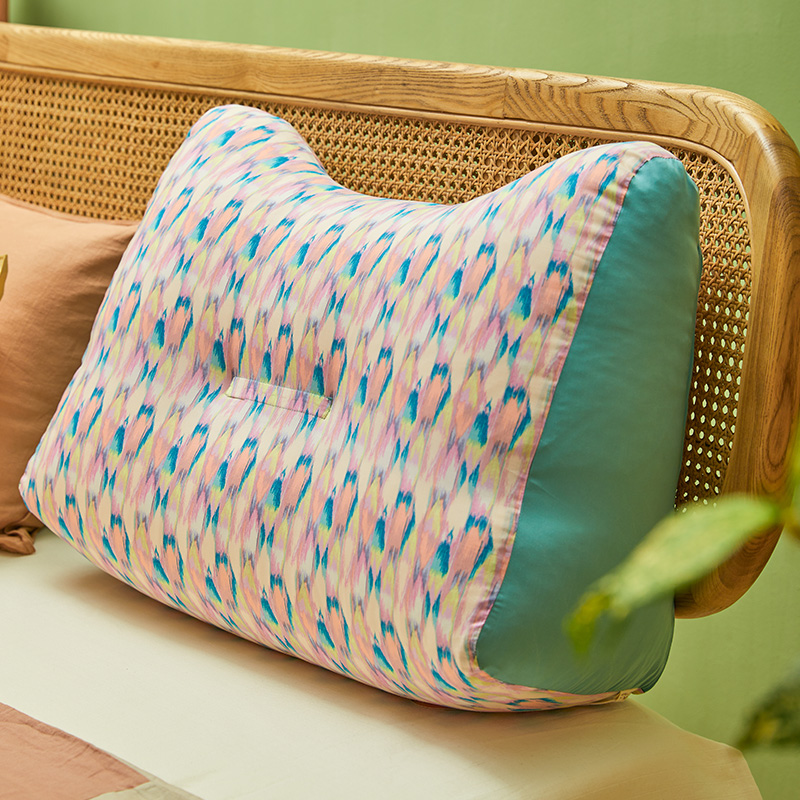 阳春小镇猫耳朵护腰靠