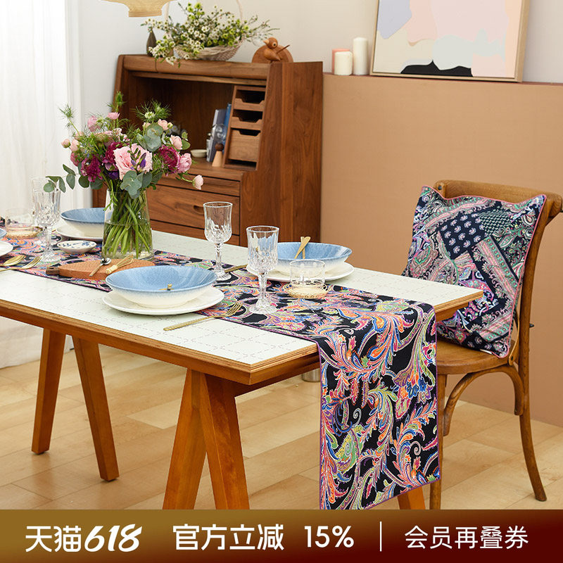 餐桌电视柜餐边柜茶台茶几桌旗美式轻奢高端轻奢北欧ins高级桌布