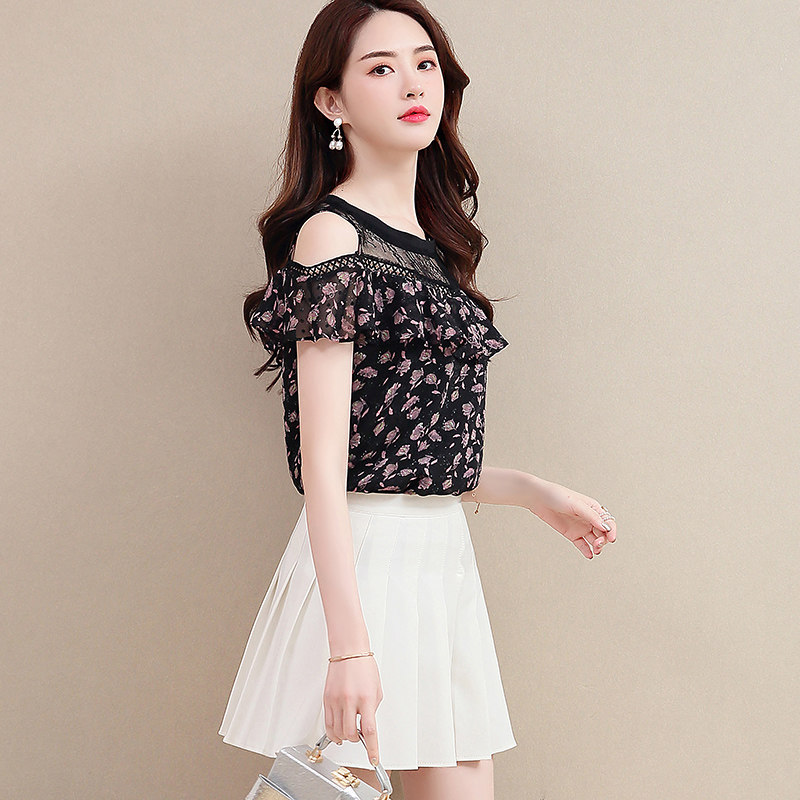2020春夏新款遮肚子超仙上衣女甜美露肩短袖蕾丝网纱碎花雪纺衫女