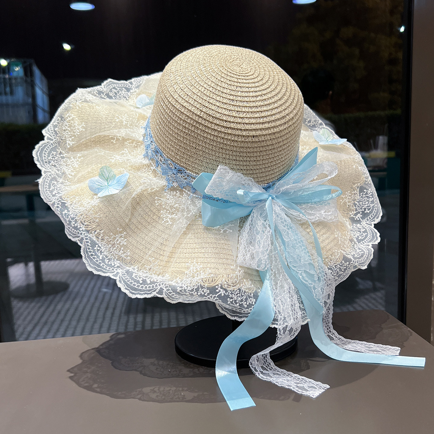 蓝色蕾丝蝴蝶结草帽女大帽檐防晒遮阳帽子夏季出游度假海边沙滩帽