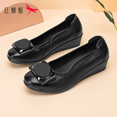 坡跟中老年舒适不累脚一脚蹬女单鞋 红蜻蜓妈妈鞋 真皮软底2026新款