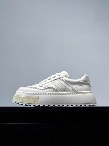 男鞋小众设计厚底小白鞋男款百搭休闲运动板鞋增高透气轻便面包鞋