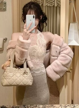 夏季纯欲风蕾丝挂脖美背外穿显瘦修身女一体带胸垫百搭上衣2924