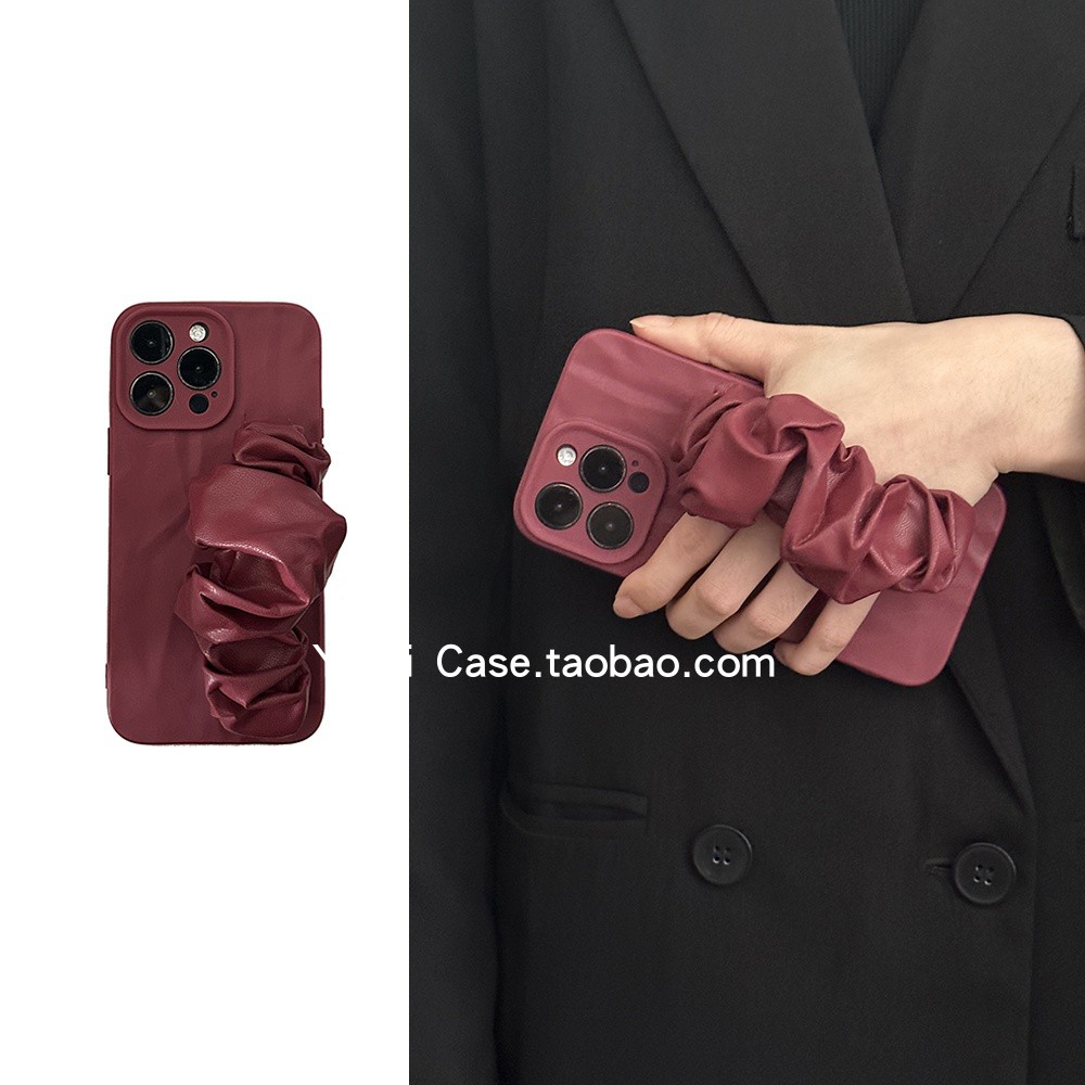 褶皱复古酒红皮质弹力手腕带16promax适用苹果17promax手机壳iphone13软胶15全包12防摔17个性14保护套