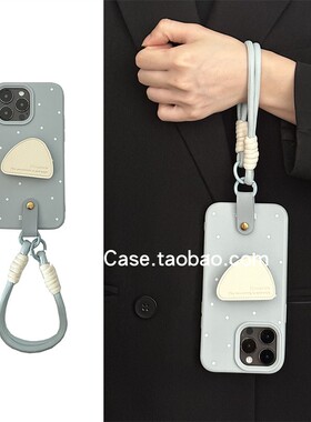 ins气质蓝色波点简约白半皮圆支架6promax适用苹果15promax手机壳13pro手腕绳12百搭15防摔11全包14保护套