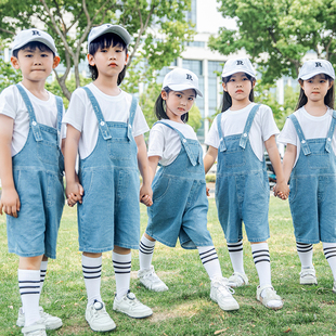 幼儿园小学生表演服花童啦啦队舞蹈大合唱服 儿童演出服牛仔背带裤