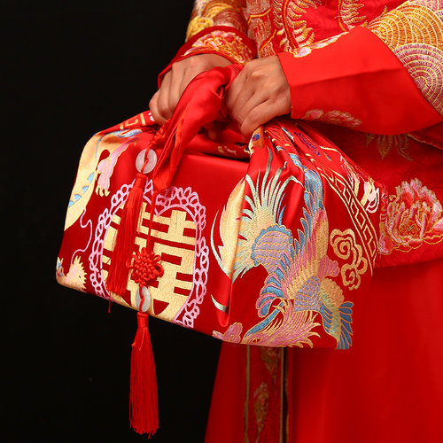 新娘出嫁陪嫁包袱皮中式婚礼仪式